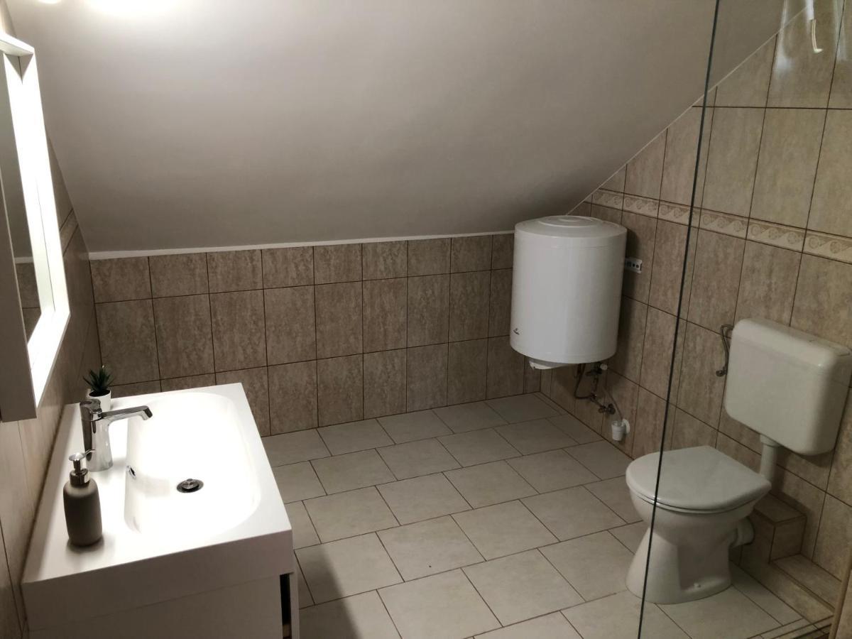 Helium Apartman Хевиз Экстерьер фото