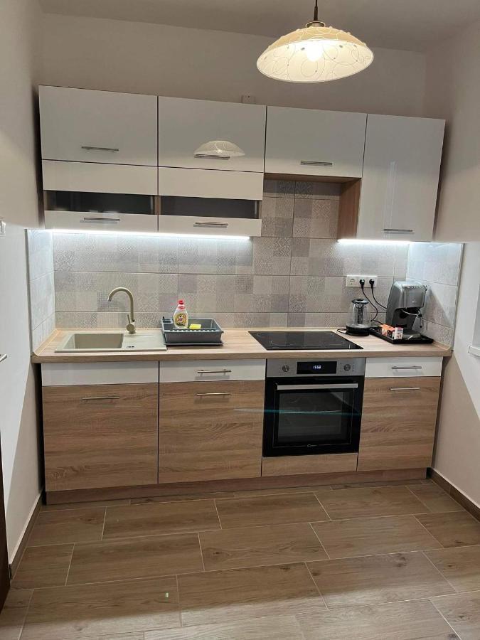 Helium Apartman Хевиз Экстерьер фото